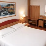 Hotel Phi Ambra