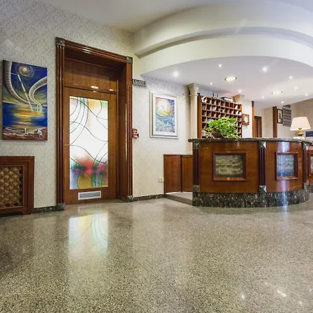 Szálloda Phi Ambra 3*