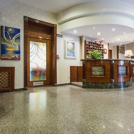 Hotel Ambra Palace 3*