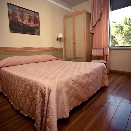 Phi Ambra Szálloda Pescara