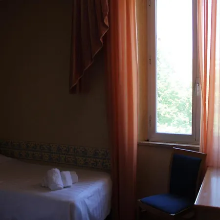 Ambra Palace 3*