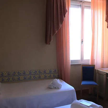 Szálloda Phi Ambra 3*