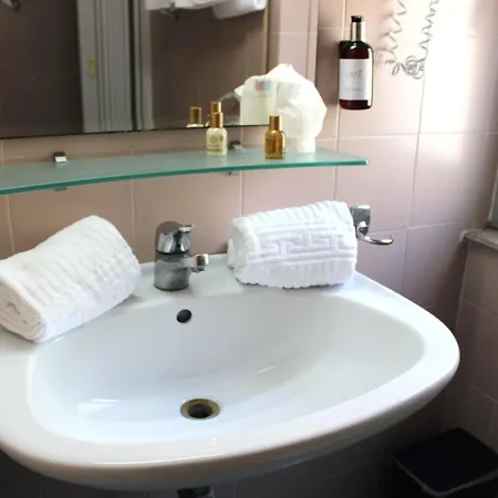 Hotel Ambra Palace 3*