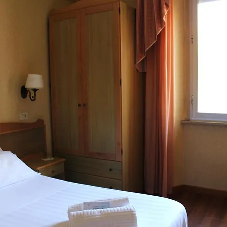 Ambra Palace 3* Pescara