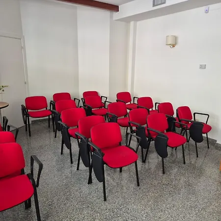 Phi Ambra Hotell