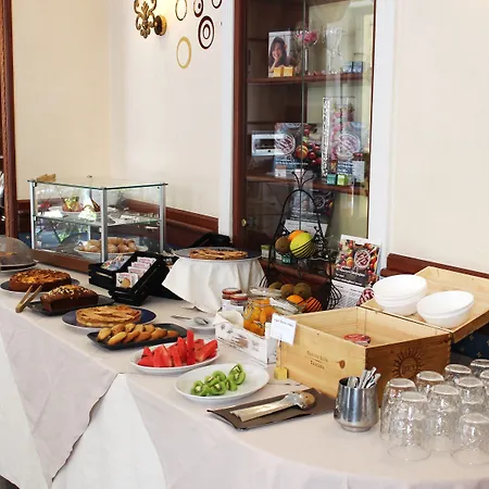 Szálloda Phi Ambra 3*